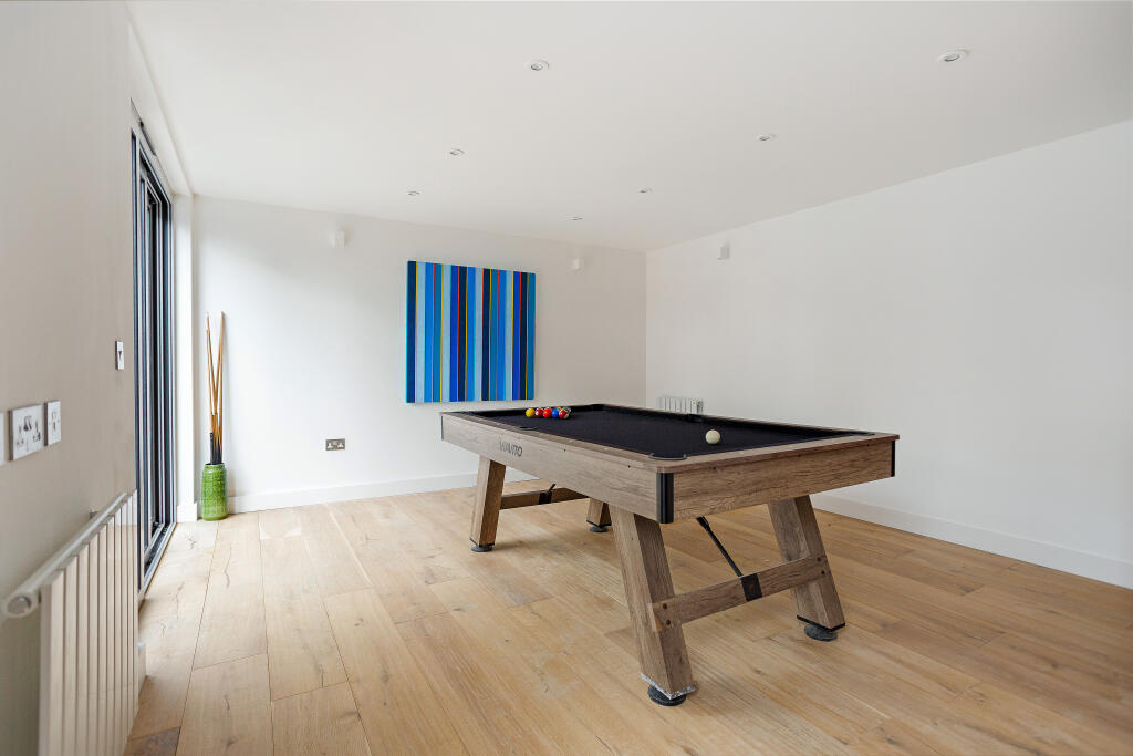 Additional property image - Roedean Road, Brighton, BN2