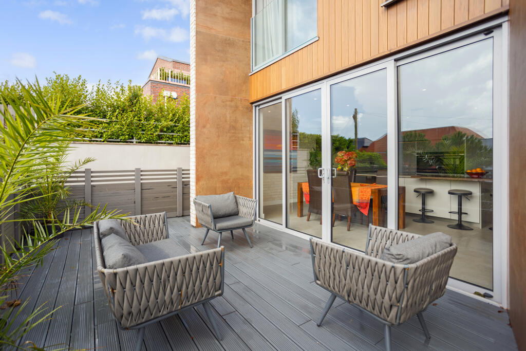 Additional property image - Roedean Road, Brighton, BN2