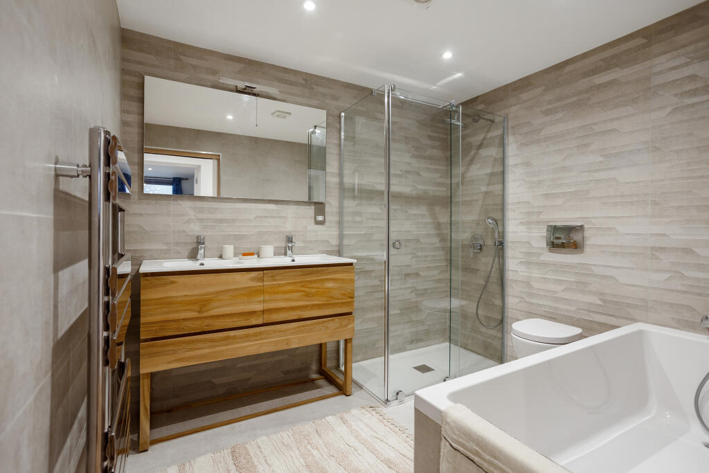 Additional property image - Roedean Road, Brighton, BN2