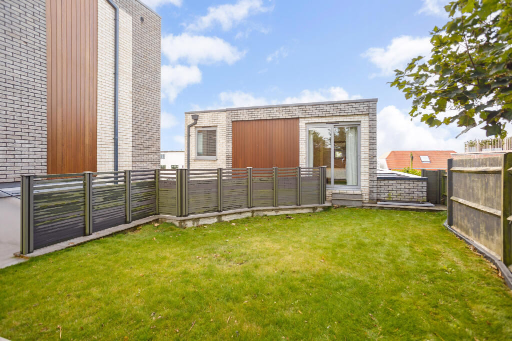 Additional property image - Roedean Road, Brighton, BN2