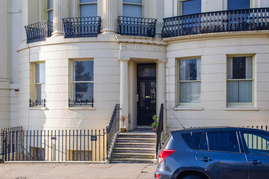 Additional property image - 57 Brunswick Square, Hove, BN3