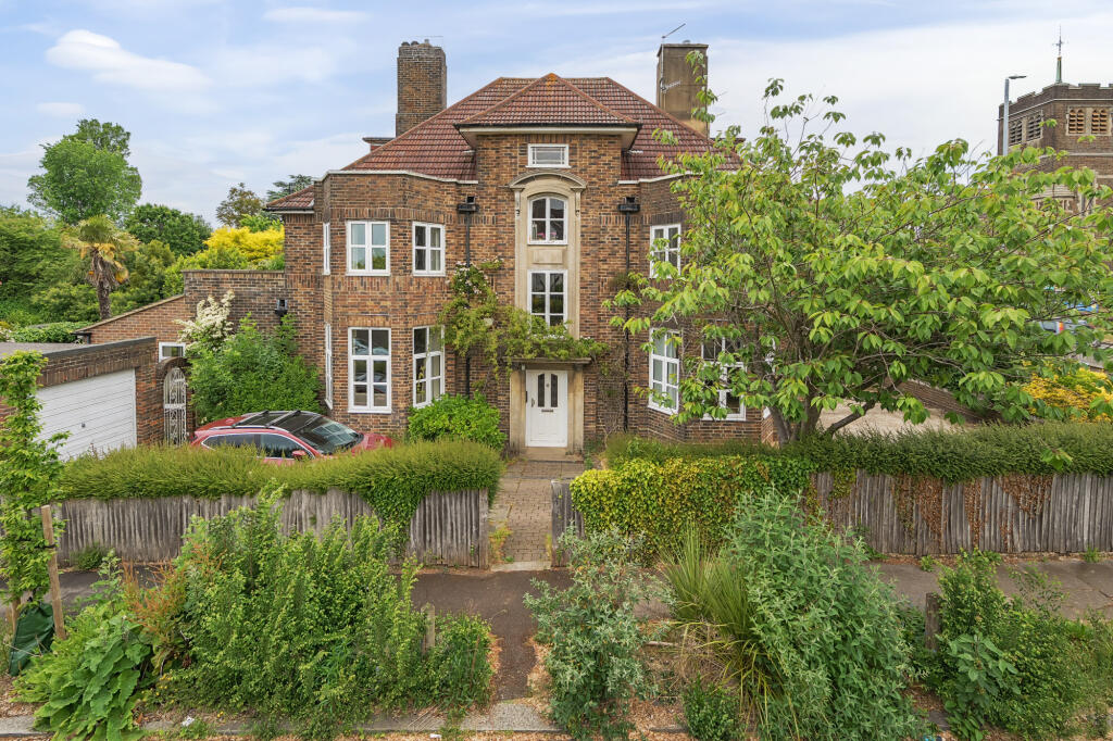 Main image of property: Dyke Road, HOVE, BN3