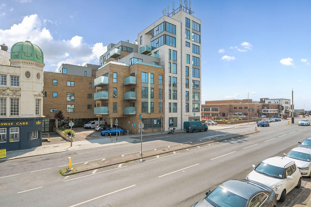 Main image of property: Kingsway, Hove, BN3