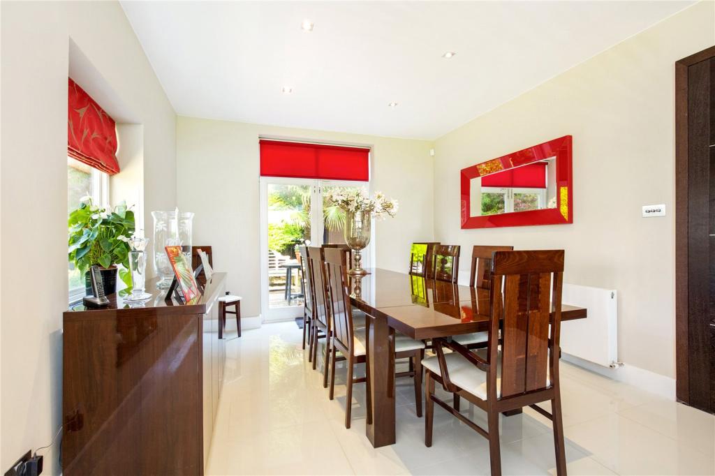 6 bedroom detached house for sale in Withdean Road, Brighton, East