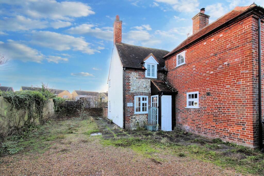 Main image of property: Gable End Cottage Hampden Road, Speen