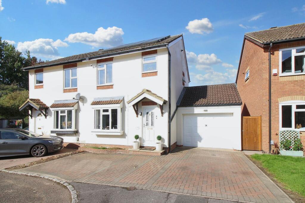 Main image of property: Deverill Road, Aylesbury