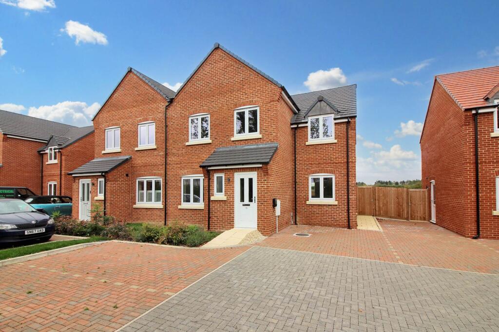 Main image of property: Station Road, Quainton