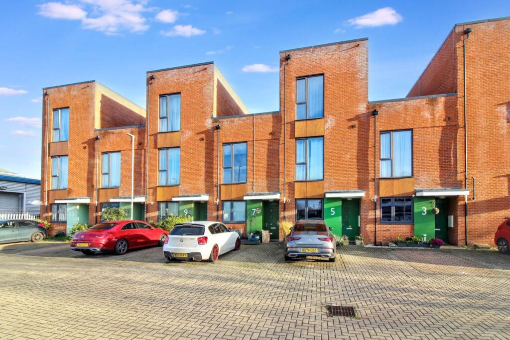 Main image of property: Goldswain End, Aylesbury