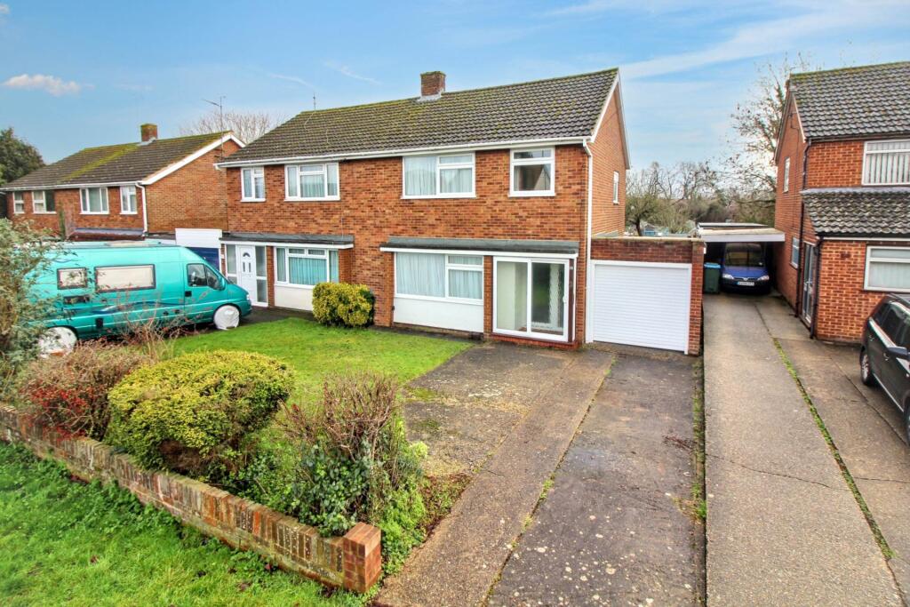 Main image of property: Bedgrove, Aylesbury