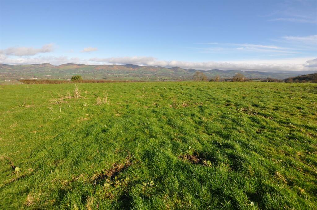 Land for sale in Llanrhaeadr, Llanrhaeadr, Denbigh, LL16