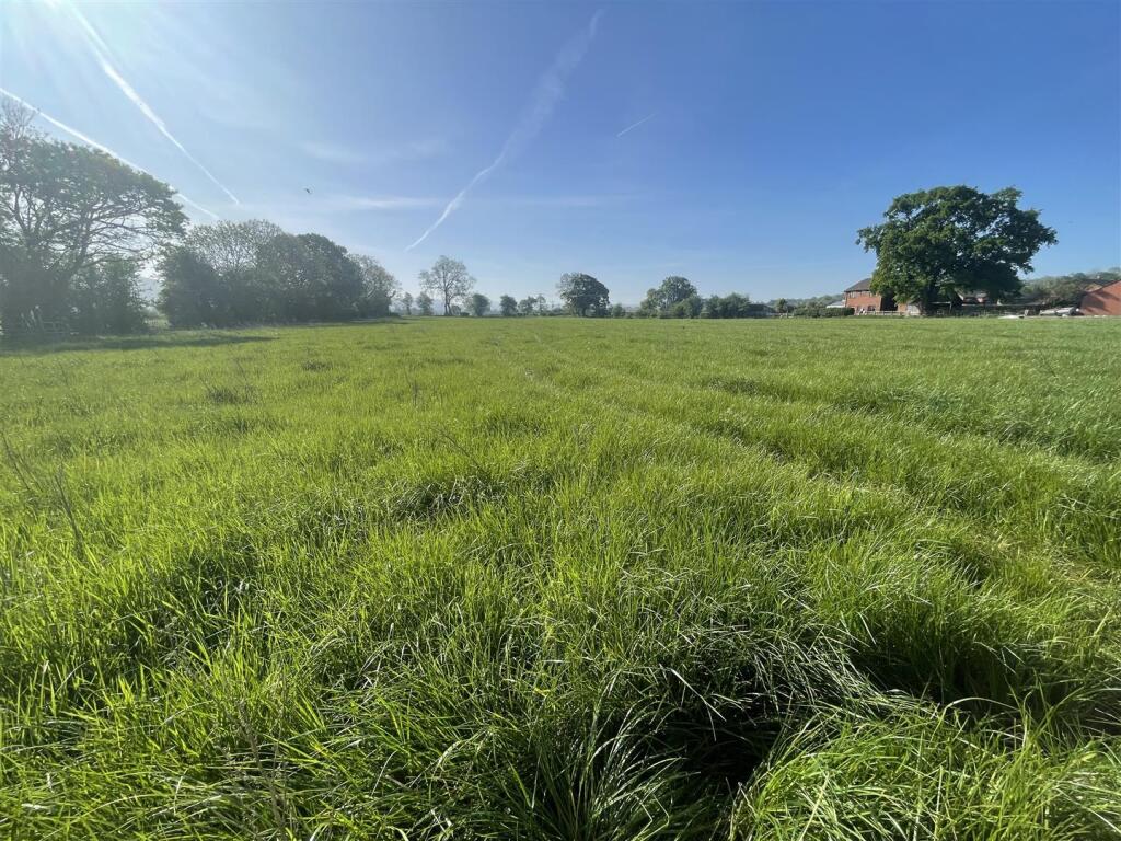 Main image of property: Rhewl, Ruthin