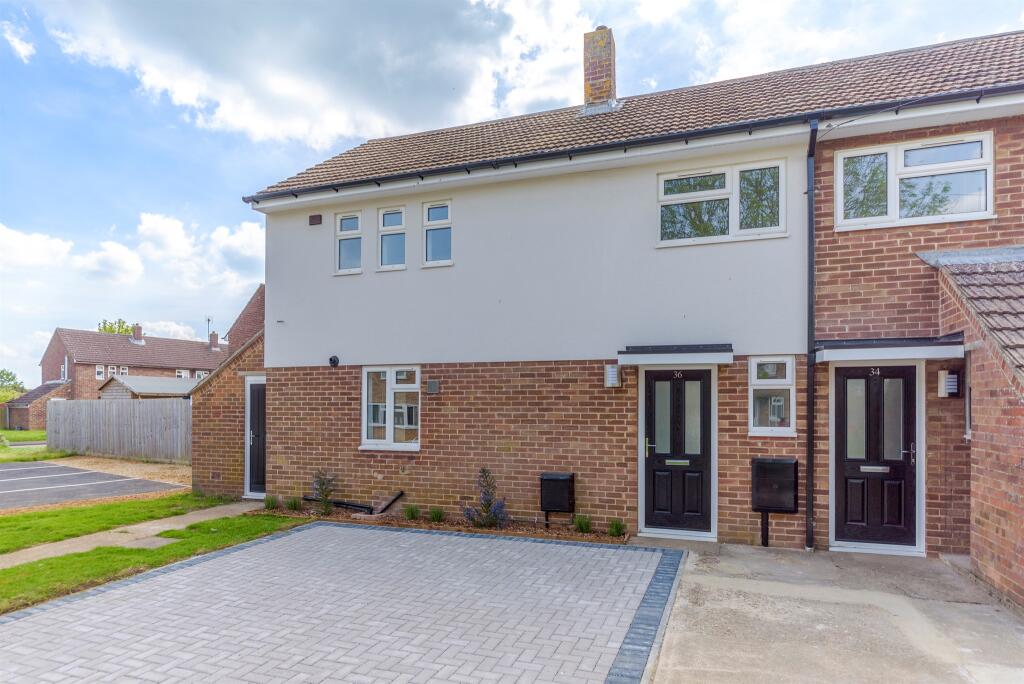 3 bedroom end of terrace house for sale in Broadhurst Road, Wittering