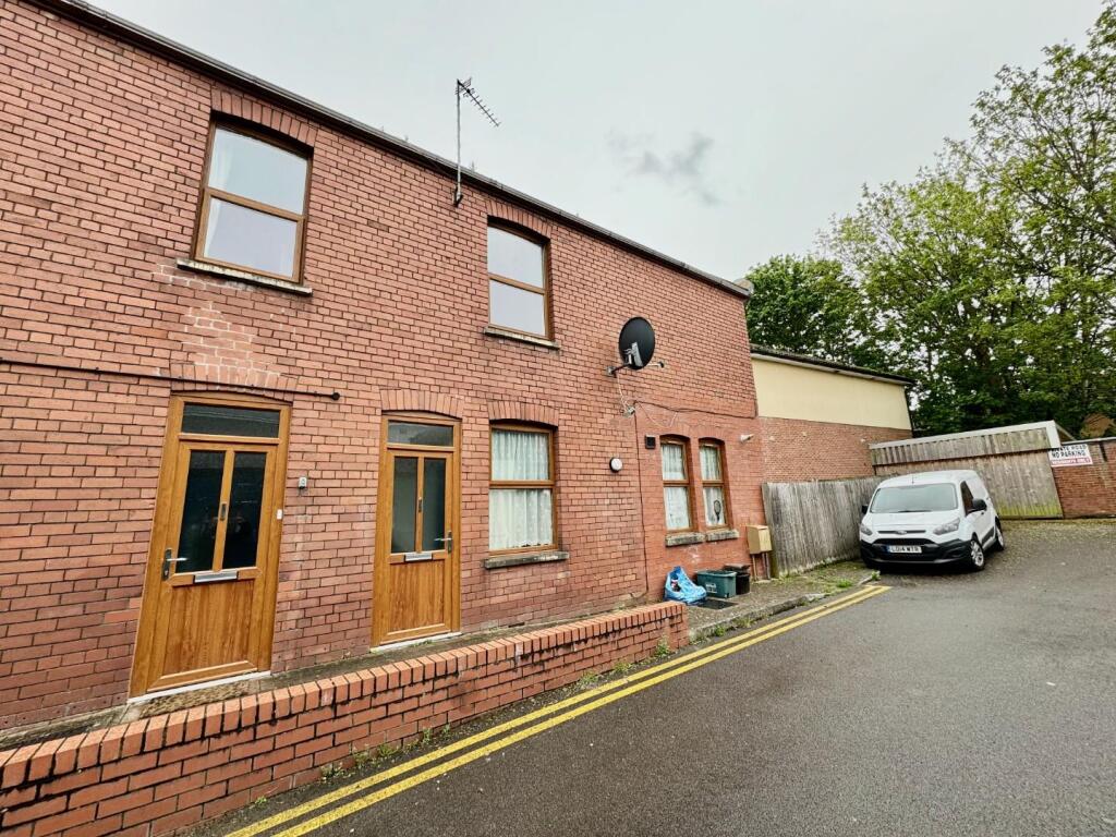 Main image of property: George & Dragon Lane, Redfield, Bristol