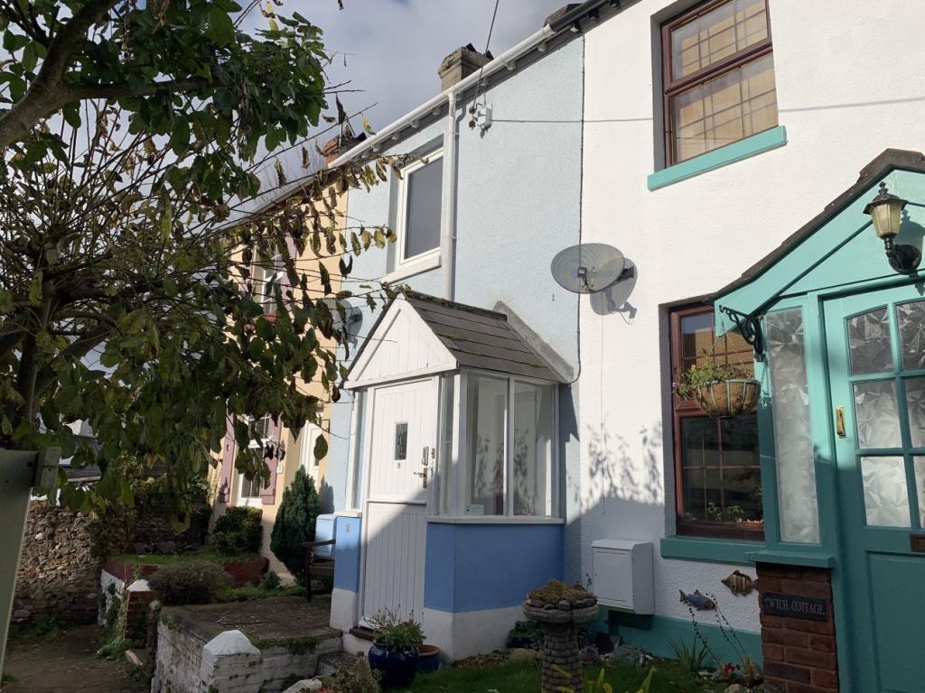 Main image of property: GOLDEN TERRACE DAWLISH EX7 9LB