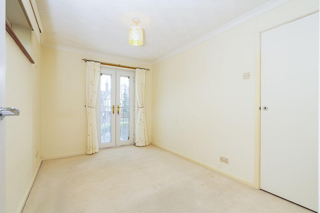 Additional property image - Common Road, Stock, CM4