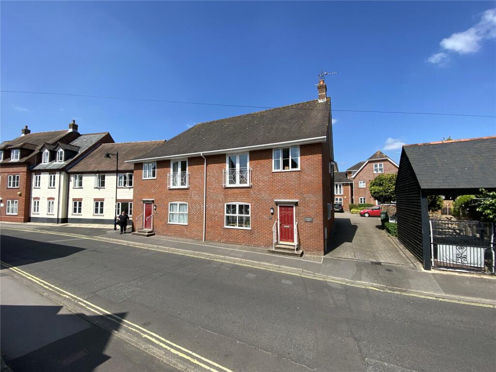 Additional property image - Christchurch Road, Ringwood, Hampshire, BH24