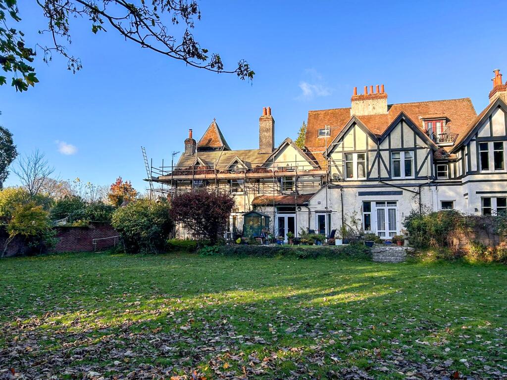 Main image of property: Crow Hill, Crow, BH24