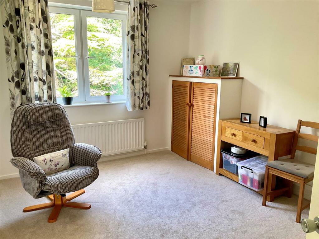 Additional property image - London Road, River