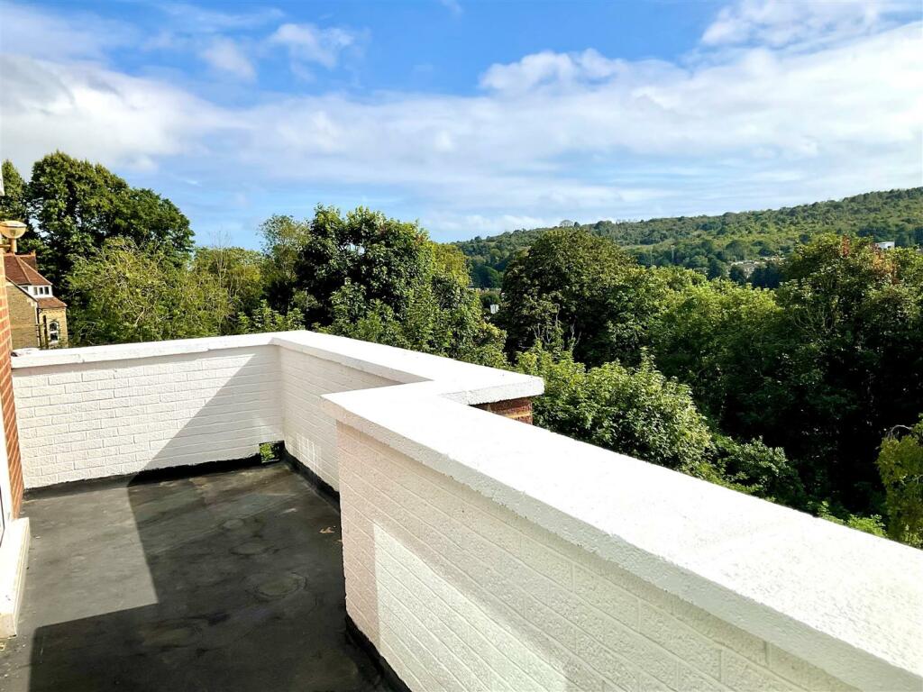 Additional property image - London Road, River