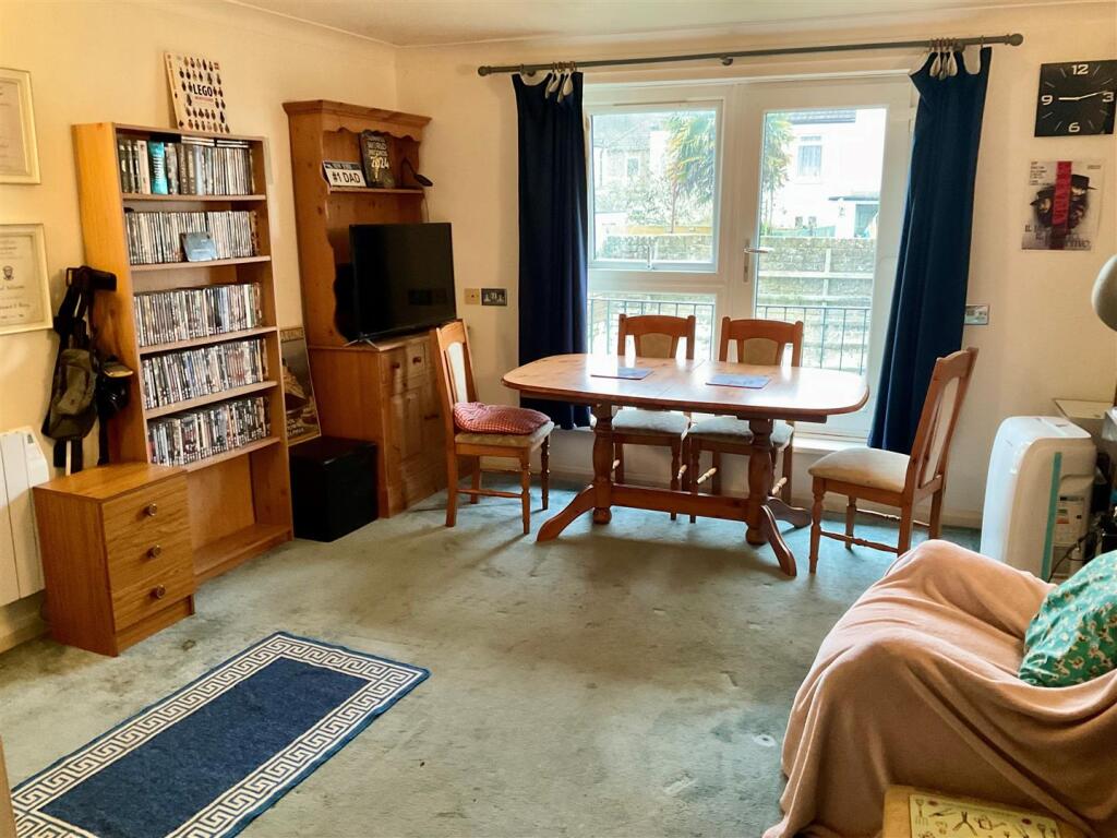 Additional property image - Kingsford Court, Coombe Valley Road, Dover
