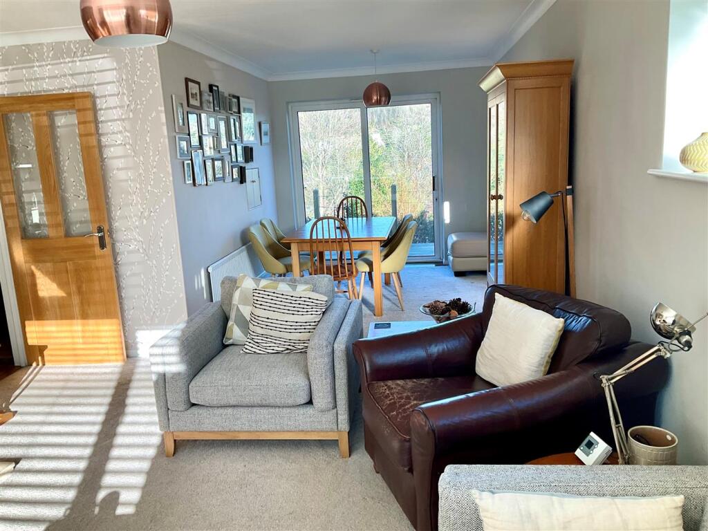 Additional image 7 of Briar Close, River