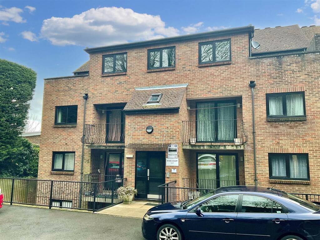Additional property image - River Court Lewisham Road, River