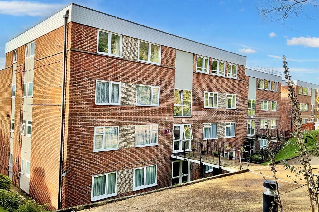 Main image of property: Redlands Court, London Road, River CT17