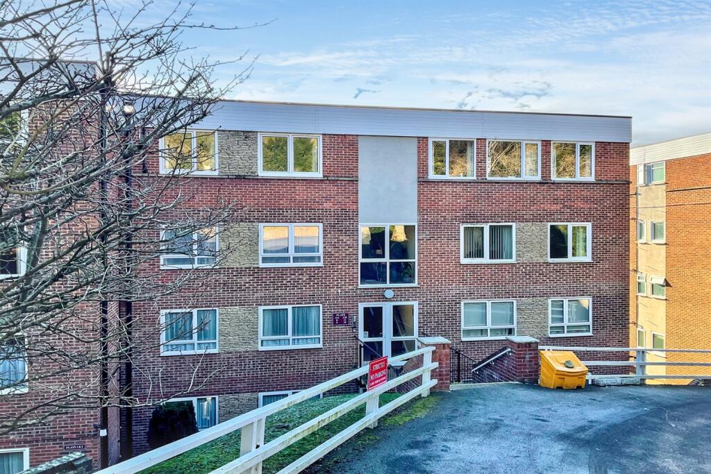 Main image of property: Redlands Court, London Road, River CT17