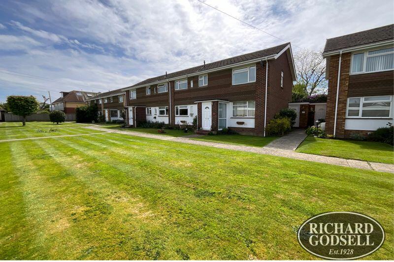 2 bedroom flat for rent in New Milton Hants, BH25