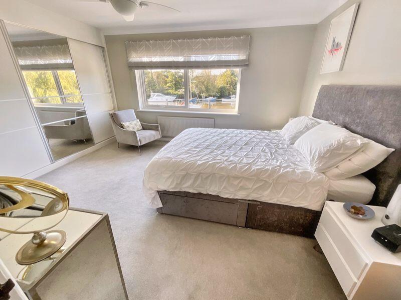 Additional property image - CHRISTCHURCH TOWN CENTRE