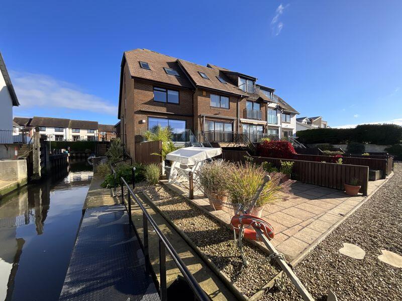 Additional property image - CHRISTCHURCH TOWN CENTRE