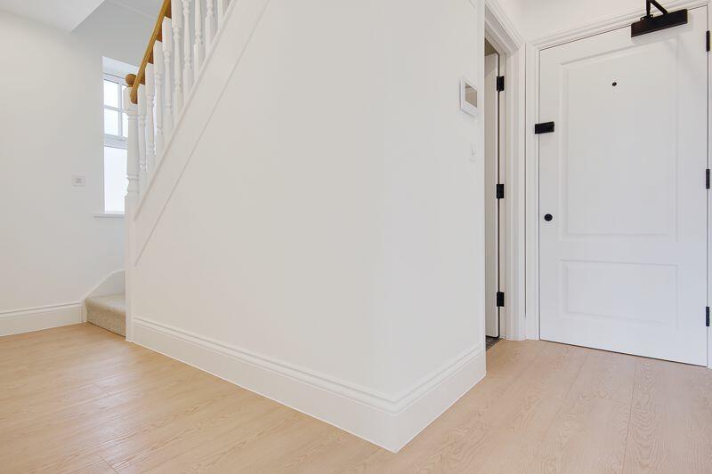 Additional property image - Flat 5, Christchurch Road, Boscombe East, Bournemouth