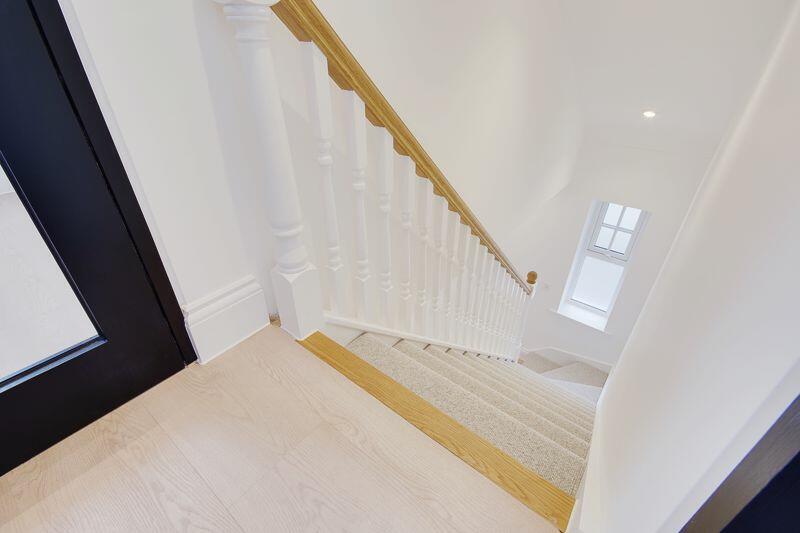 Additional property image - Flat 5, Christchurch Road, Boscombe East, Bournemouth
