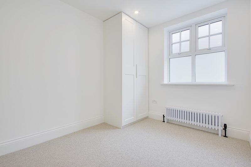 Additional property image - Flat 4, Christchurch Road, Boscombe East, Bournemouth
