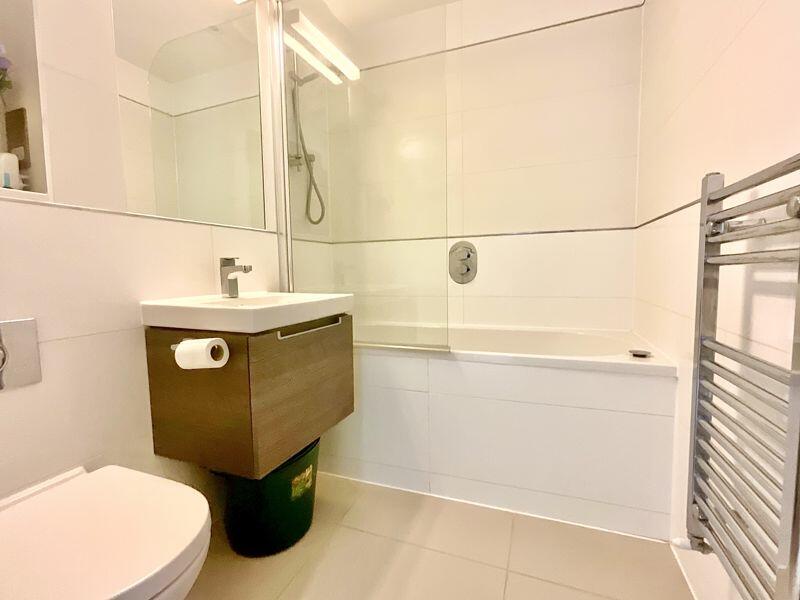 Additional property image - Boscombe Overcliff Drive, Bournemouth