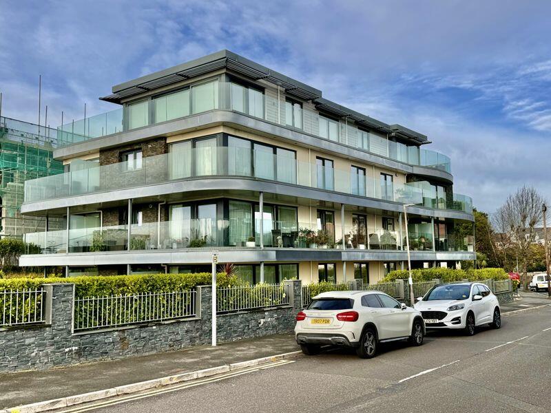 Additional property image - Boscombe Overcliff Drive, Bournemouth