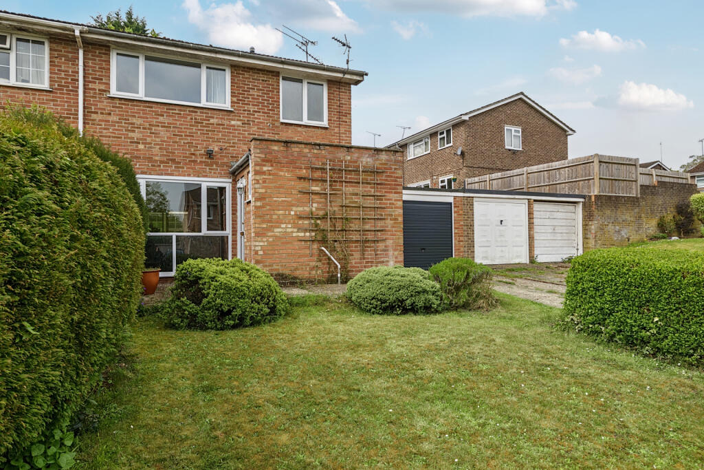 Main image of property: Primrose Close, Purley On Thames, Reading, Berkshire, RG8