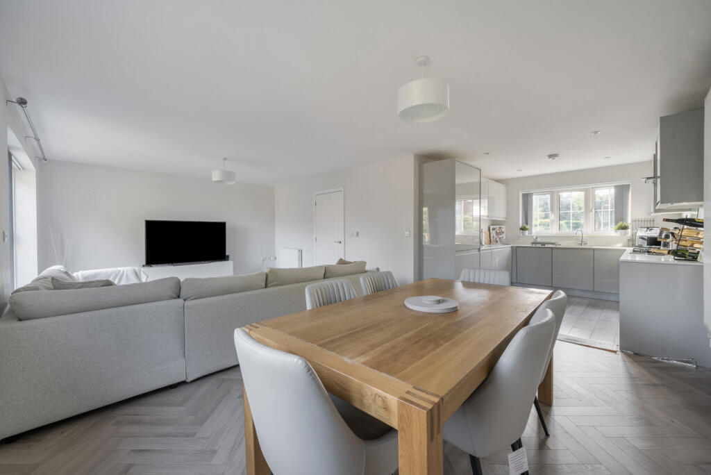 Main image of property: Waterside Drive, Purley on Thames, Reading, RG8