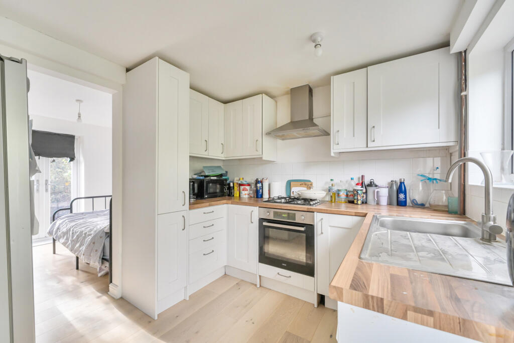 Main image of property: Manor Road, Whitchurch on Thames, Reading, Oxfordshire, RG8