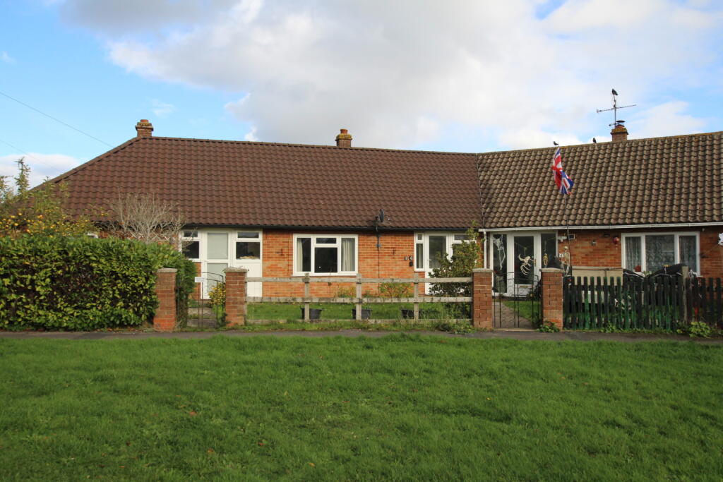 Main image of property: Stoneyfield, Beenham, Reading, Berkshire, RG7