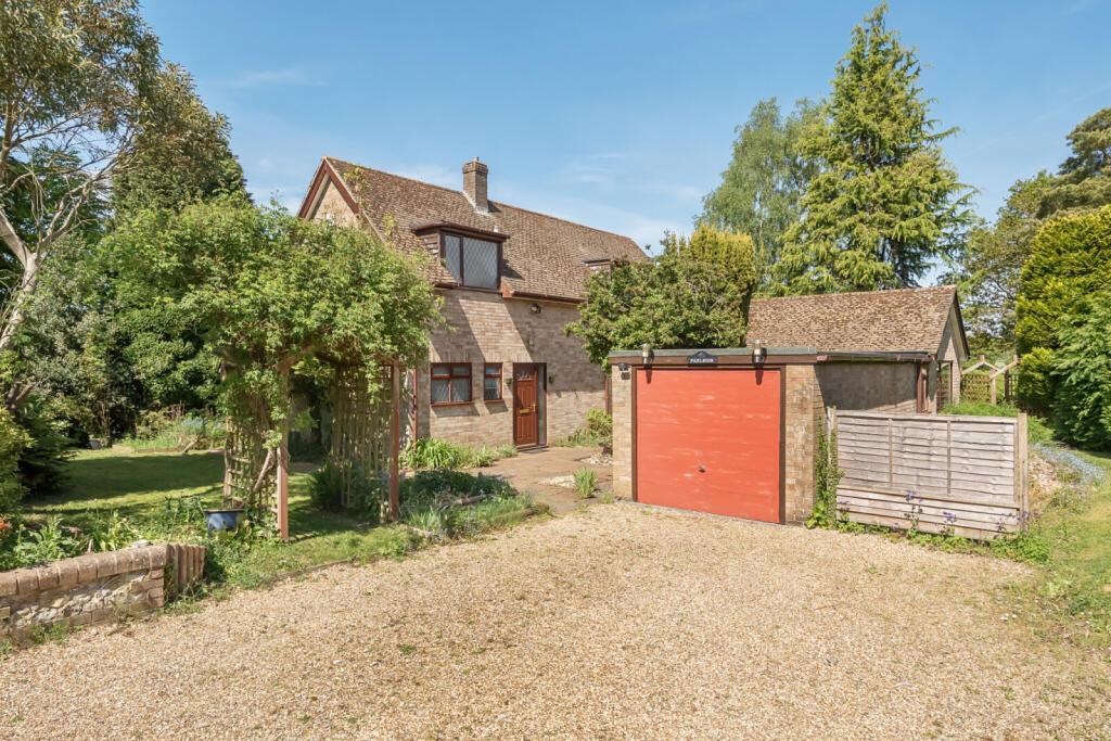 Main image of property: South Stoke Road, Woodcote, Reading, Oxfordshire, RG8