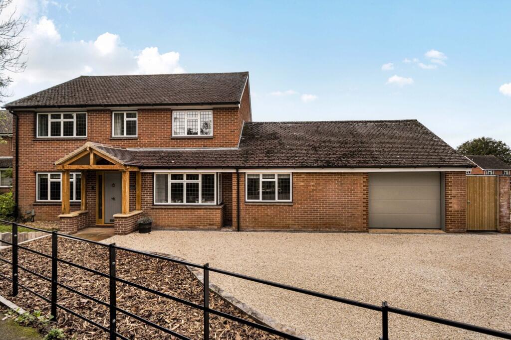 Main image of property: Birchen Close, Woodcote, Reading, Oxfordshire, RG8