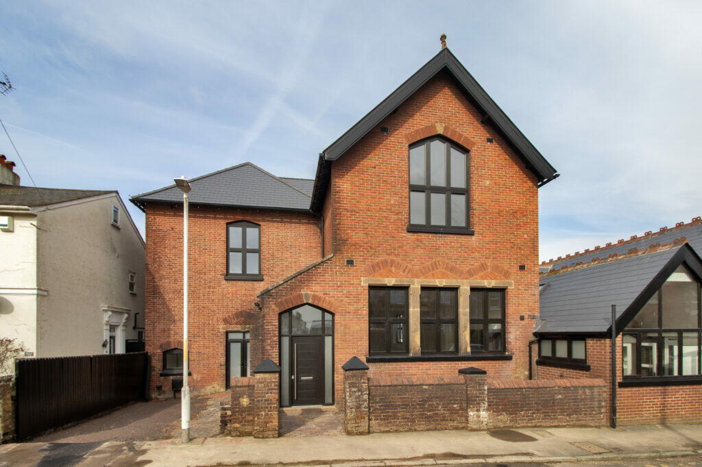 4 bedroom house for sale in Windmill Street, Tunbridge Wells, TN2