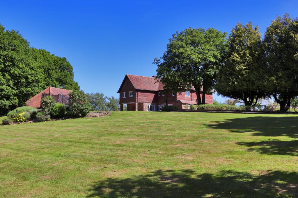 5 bedroom detached house for sale in Argos Hill, Mayfield, TN20