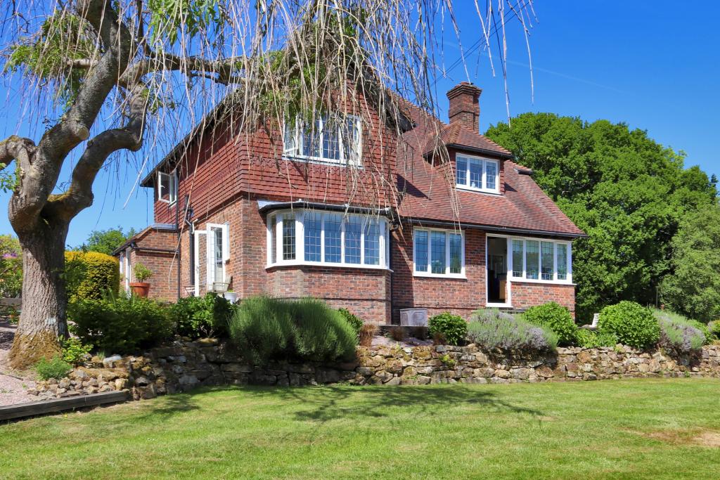 5 bedroom detached house for sale in Argos Hill, Mayfield, TN20