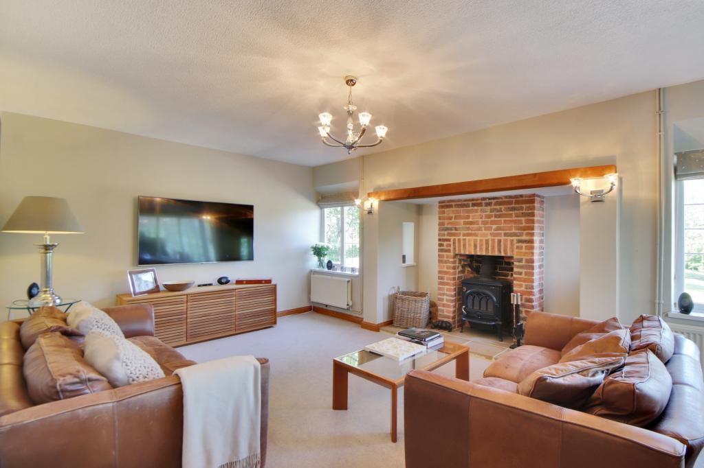 5 bedroom detached house for sale in Argos Hill, Mayfield, TN20