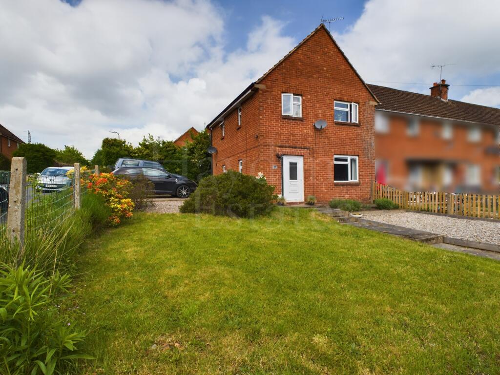 3 bedroom end of terrace house for sale in All Saints Avenue, Bewdley