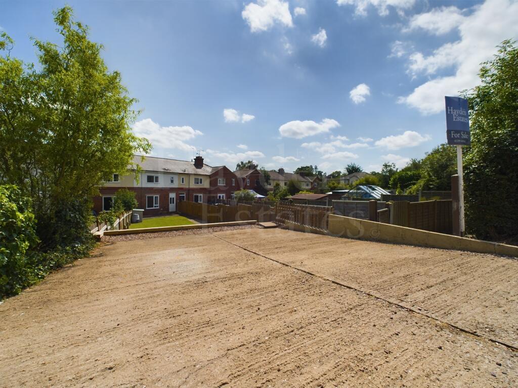 3 bedroom terraced house for sale in Cleobury Road, Bewdley