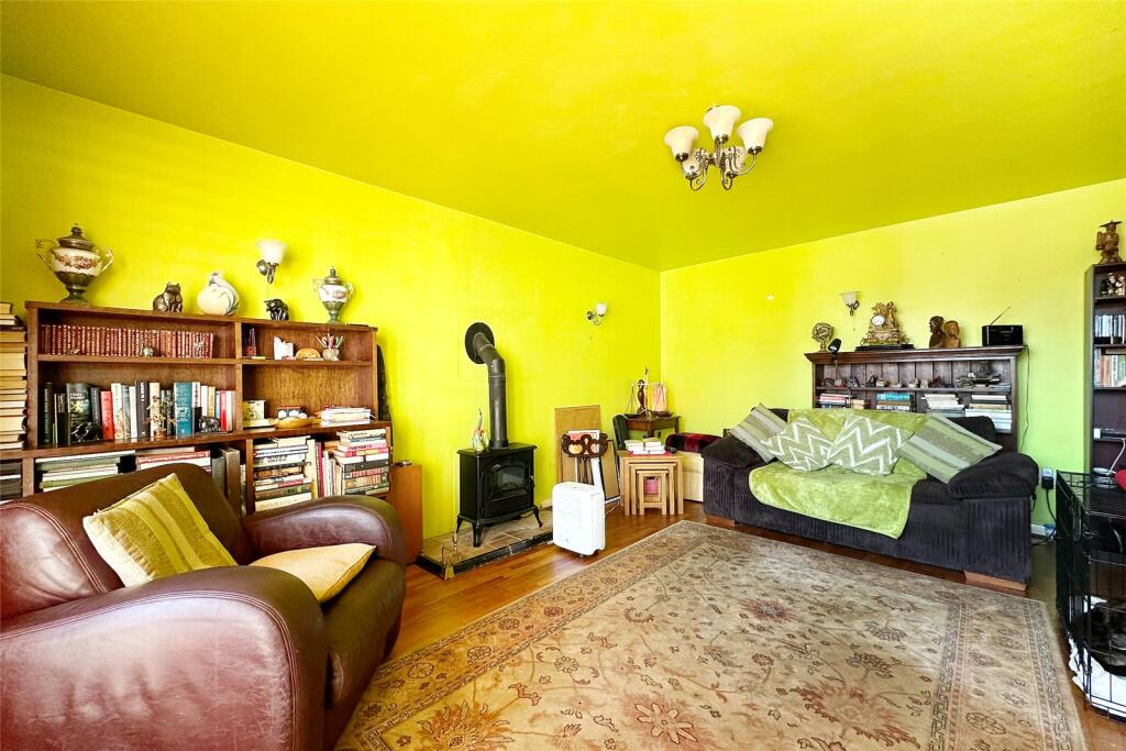 Additional property image - Granville Road, Littlehampton, West Sussex
