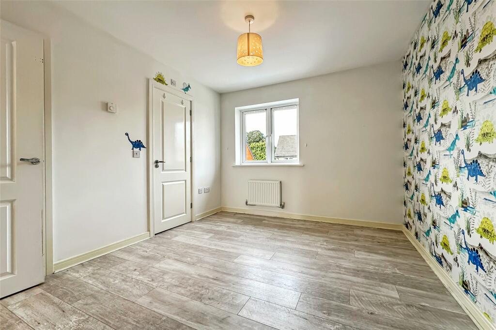 Additional property image - Constable Gardens, Littlehampton, West Sussex
